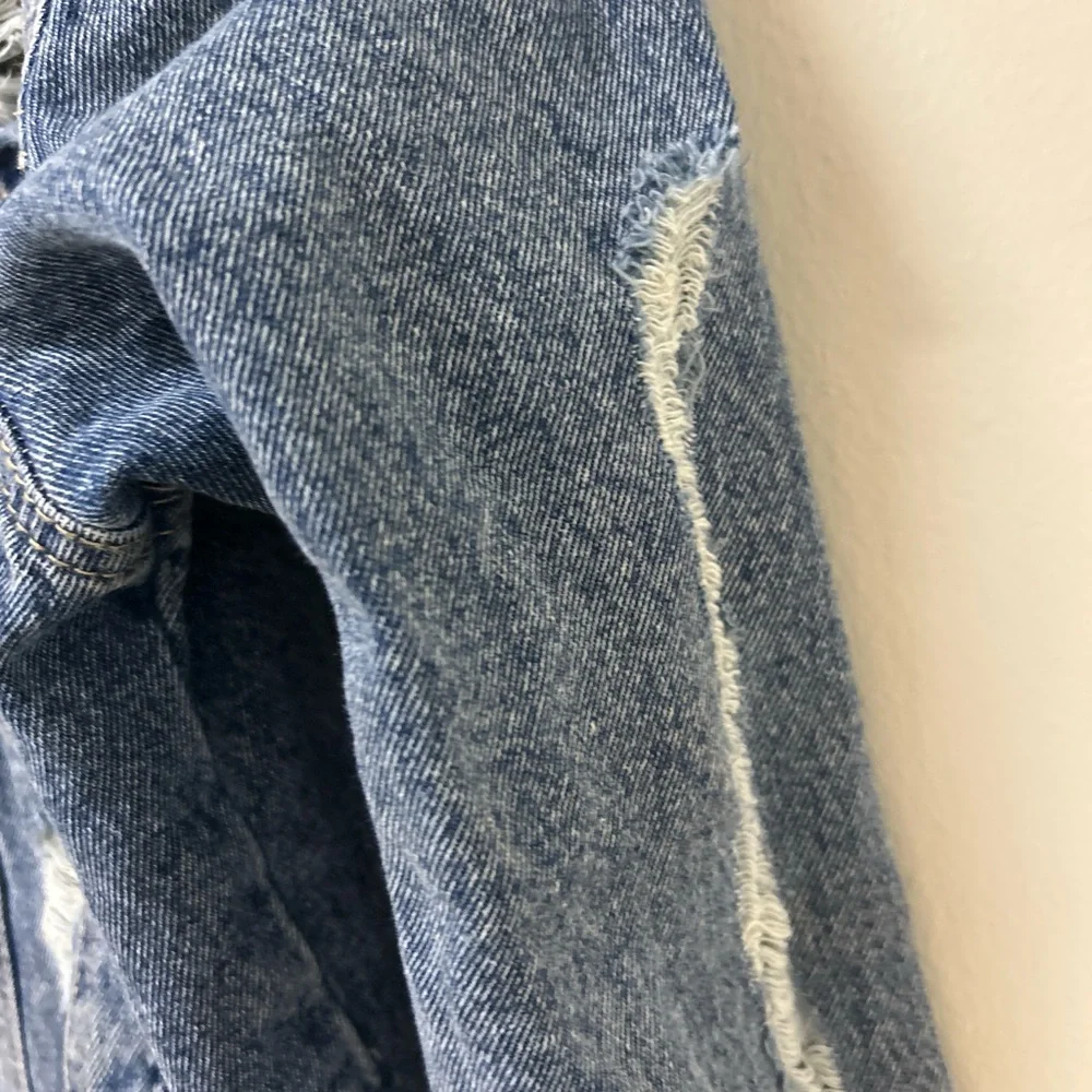 Highway Jeans Distressed Denim Jacket womens size small‎